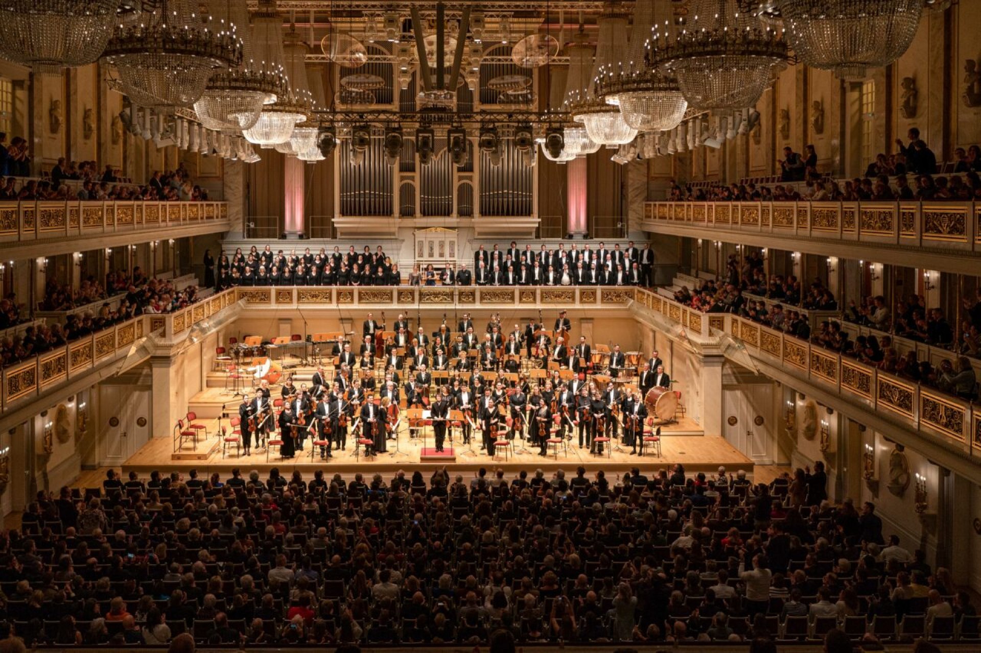 3/20(水) V・ユロフスキー指揮　アンスネス　ベルリン放送交響楽団　東京文化会館　C席 来日直前！現地レポート ウラディーミル・ユロフスキー指揮ベルリン