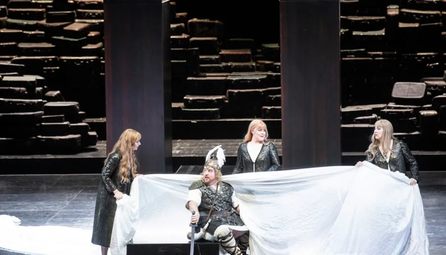 L´anneau du Nibelung, Le crépuscule des dieux
